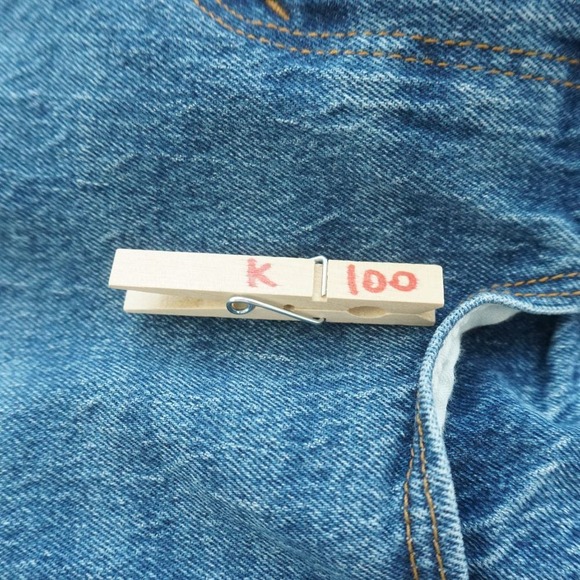 Abercrombie & Fitch The Straight Mid Rise Jeans Women Size 25/0 Short Distressed - Picture 9 of 9